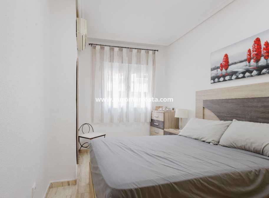 Sale - Apartment / flat - Torrevieja - TORREVIEJA