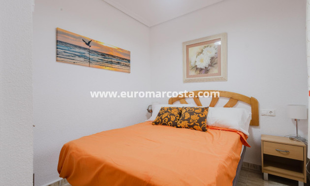 Sale - Apartment / flat - Torrevieja - TORREVIEJA