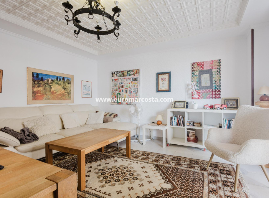 Venta - Apartamento / piso - Torrevieja - TORREVIEJA