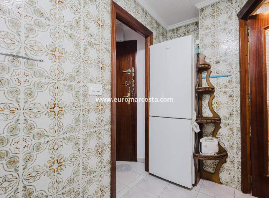 Venta - Apartamento / piso - Torrevieja - TORREVIEJA