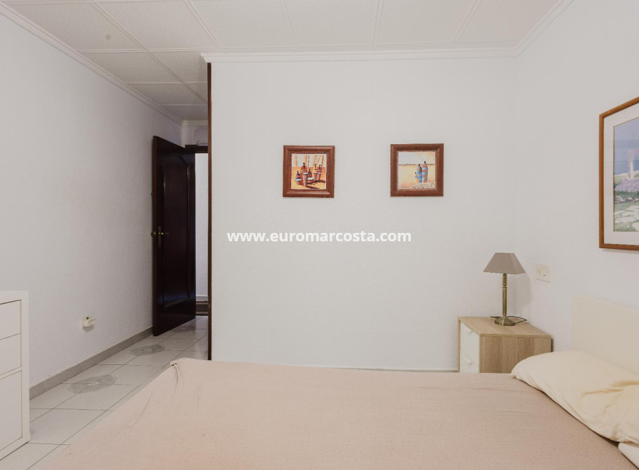 Venta - Apartamento / piso - Torrevieja - TORREVIEJA