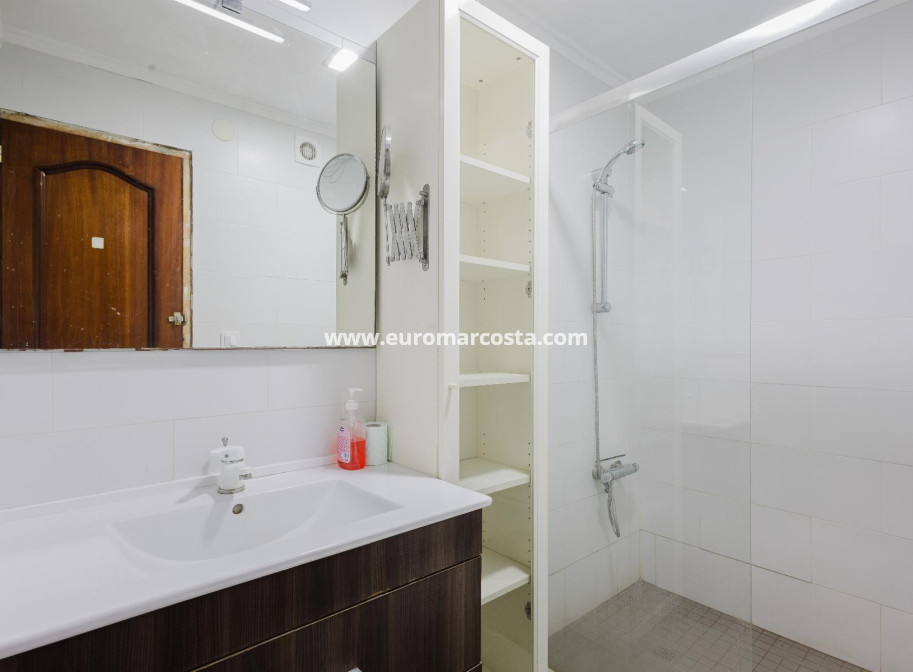 Venta - Apartamento / piso - Torrevieja - TORREVIEJA