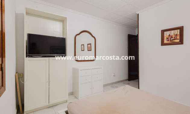 Venta - Apartamento / piso - Torrevieja - TORREVIEJA