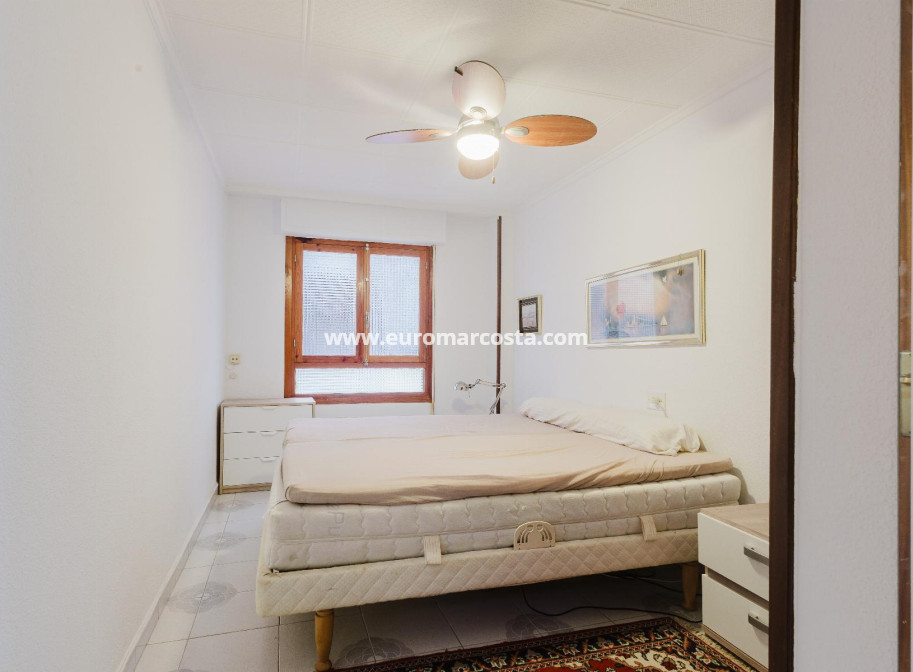 Venta - Apartamento / piso - Torrevieja - TORREVIEJA