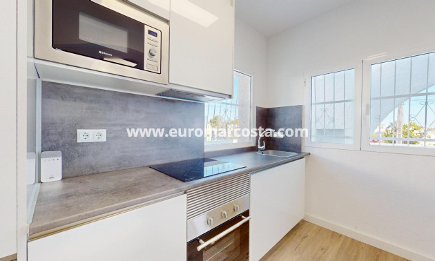 Venta - Bungalow - Orihuela Costa - Blue Lagoon