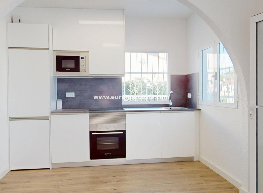 Venta - Bungalow - Orihuela Costa - Blue Lagoon