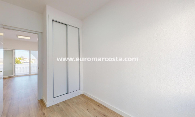 Venta - Bungalow - Orihuela Costa - Blue Lagoon