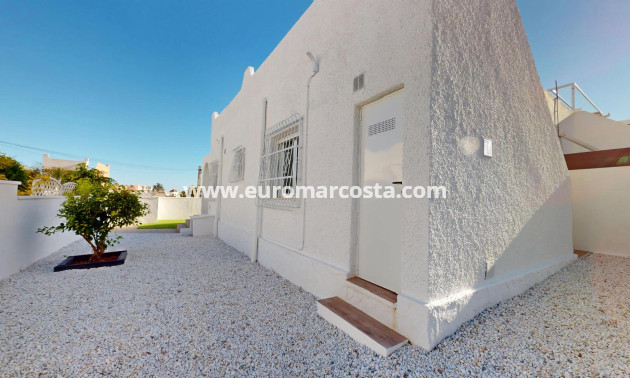 Venta - Bungalow - Orihuela Costa - Blue Lagoon