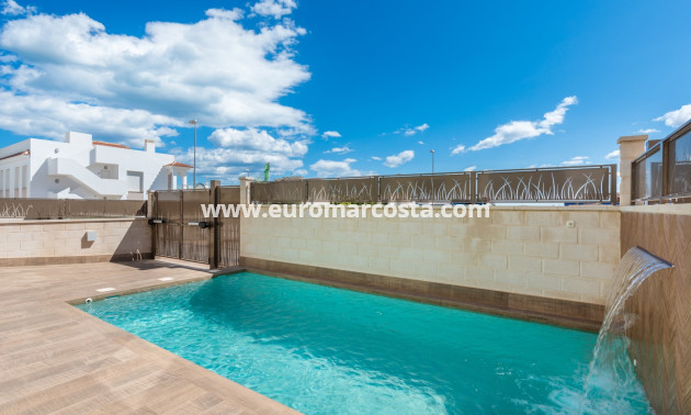 Nueva construcción  - Villa - La Manga del Mar Menor - Murcia