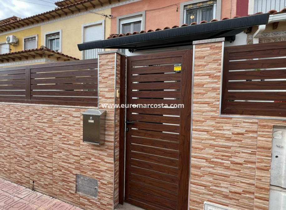 Venta - Bungalow - Torrevieja - TORREVIEJA