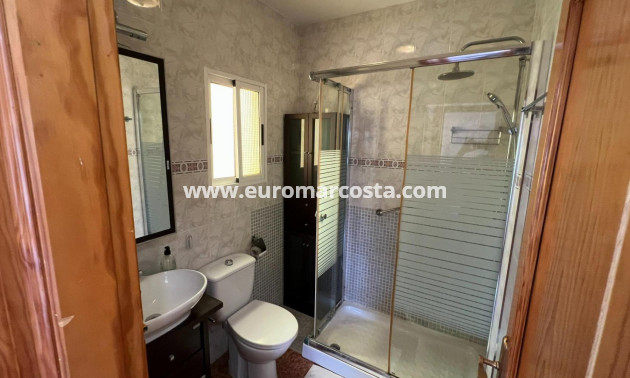 Venta - Bungalow - Torrevieja - TORREVIEJA