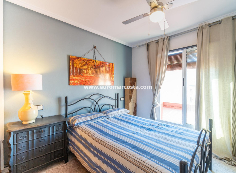 Sale - Townhouse - Torrevieja - TORREVIEJA