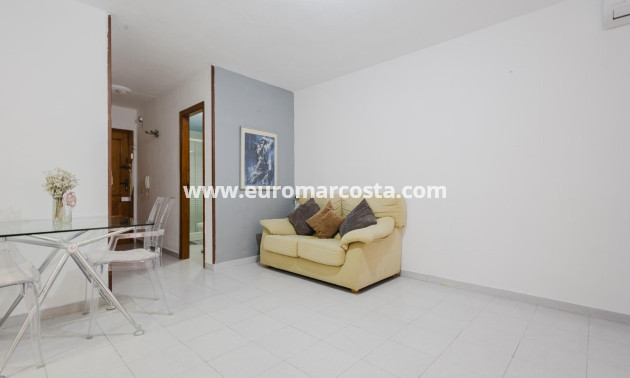 Objekte zum Wiederverkauf - Wohnung - Torrevieja - TORREVIEJA