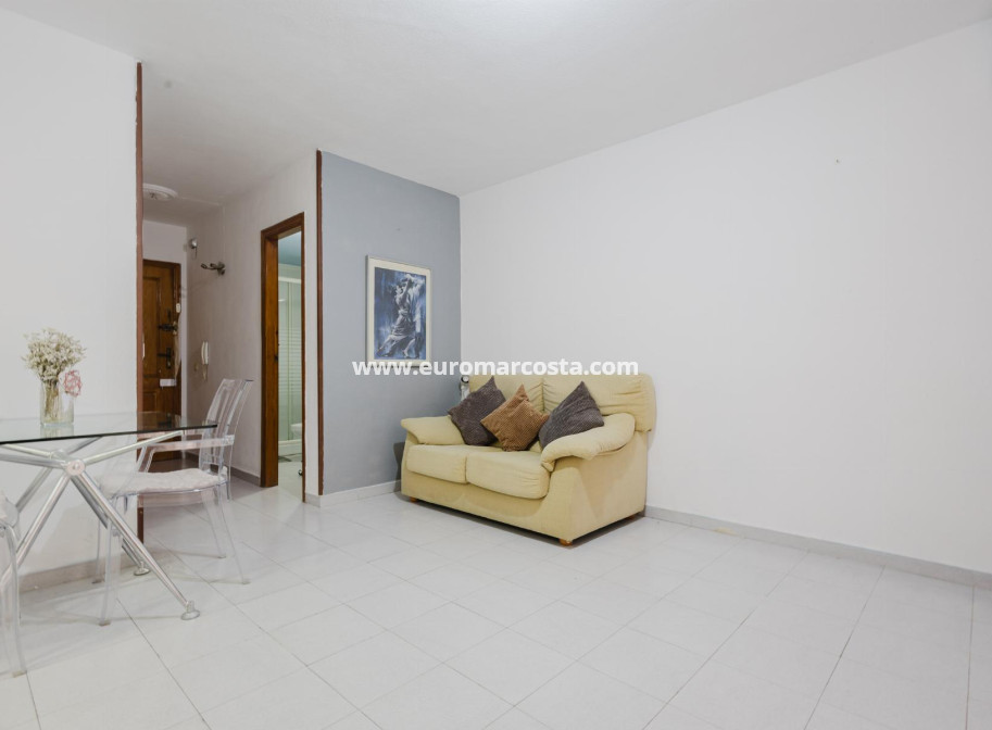 Objekte zum Wiederverkauf - Wohnung - Torrevieja - TORREVIEJA