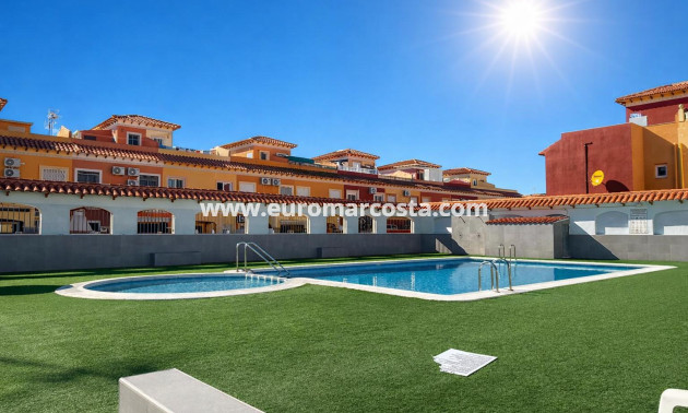 Venta - Bungalow - Torrevieja - TORREVIEJA