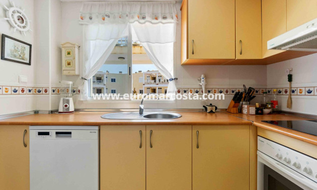 Sale - Apartment / flat - Orihuela Costa