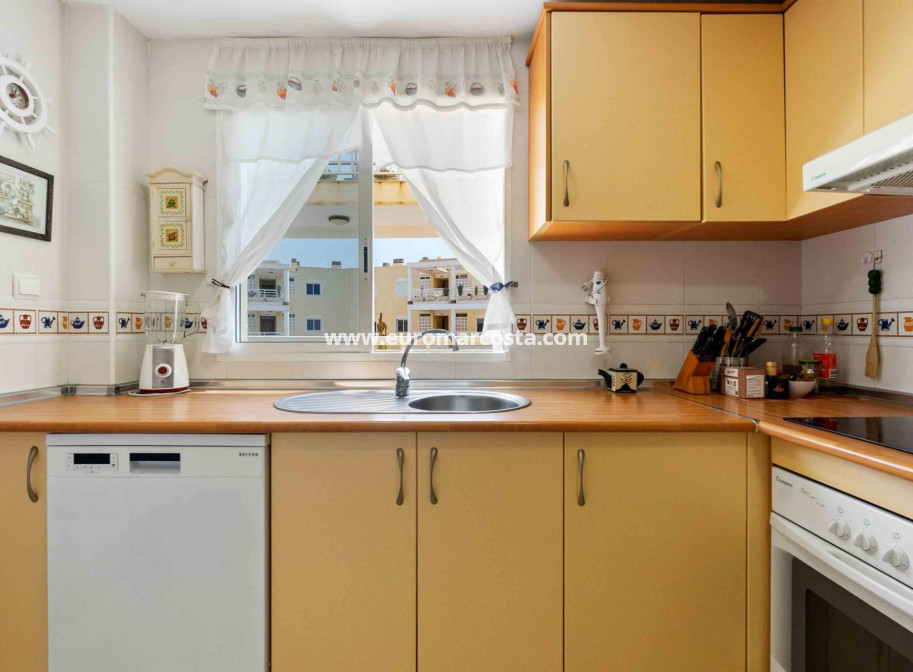 Sale - Apartment / flat - Orihuela Costa