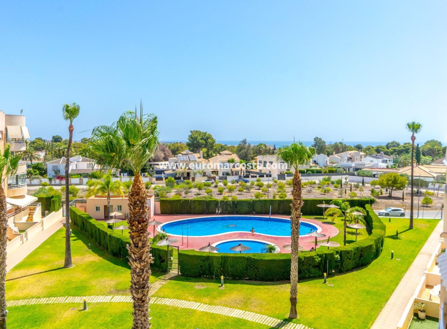 Sale - Apartment / flat - Orihuela Costa