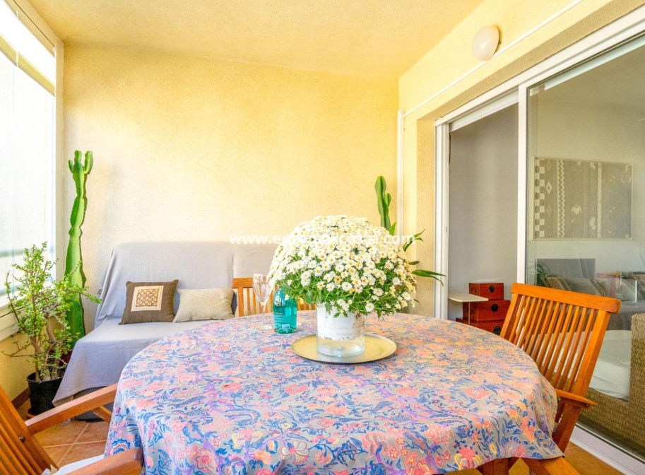 Sale - Apartment / flat - Orihuela Costa