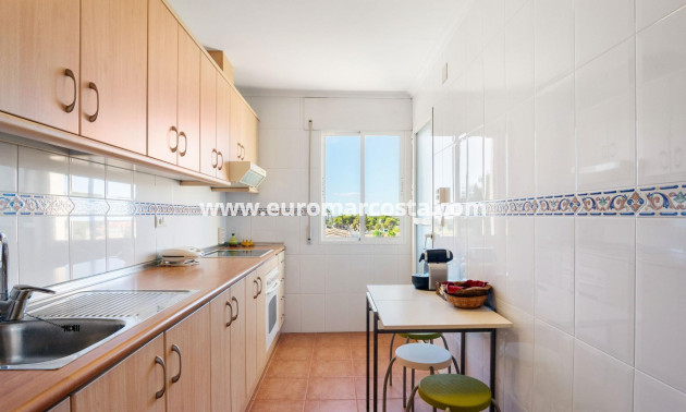 Sale - Apartment / flat - Orihuela Costa