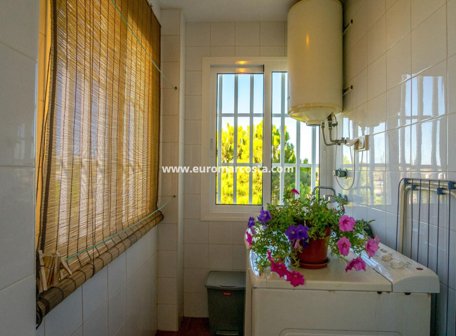 Sale - Apartment / flat - Orihuela Costa