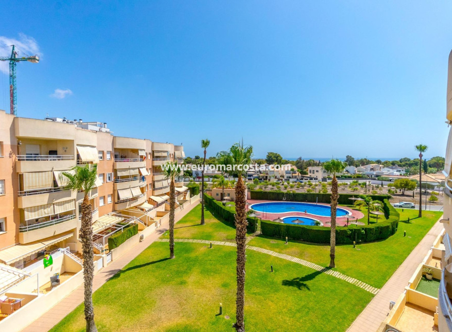Sale - Apartment / flat - Orihuela Costa