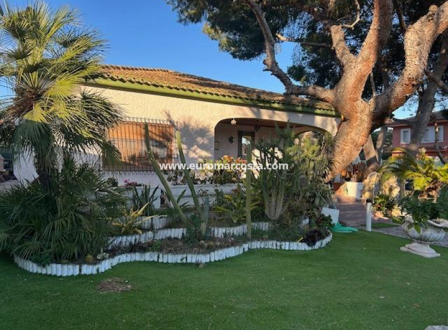 Sale - Villa - Orihuela Costa