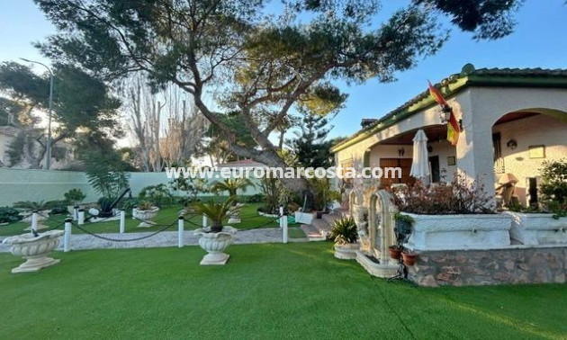 Sale - Villa - Orihuela Costa