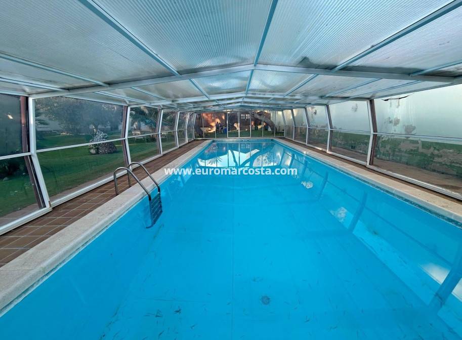 Sale - Villa - Orihuela Costa