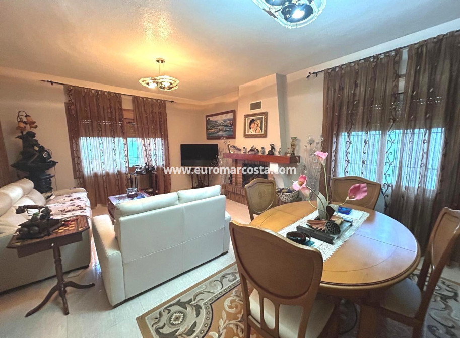 Sale - Villa - Orihuela Costa