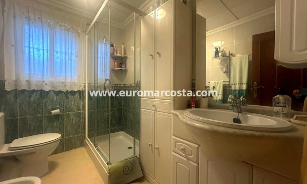 Sale - Villa - Orihuela Costa