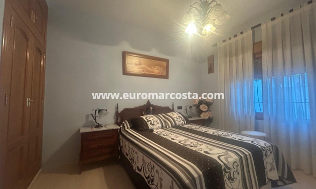 Sale - Villa - Orihuela Costa