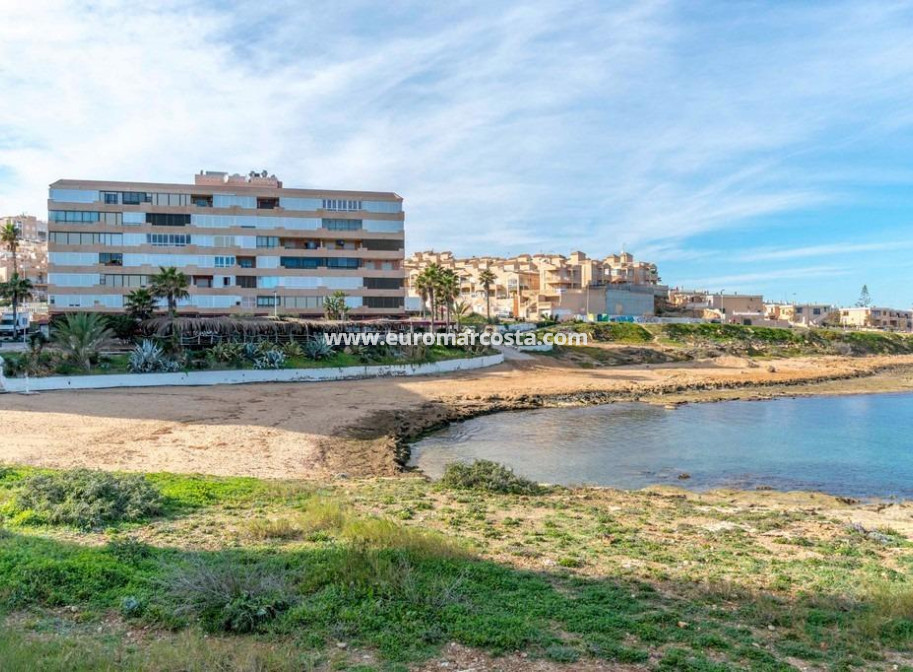 Venta - Apartamento / piso - Torrevieja - TORREVIEJA