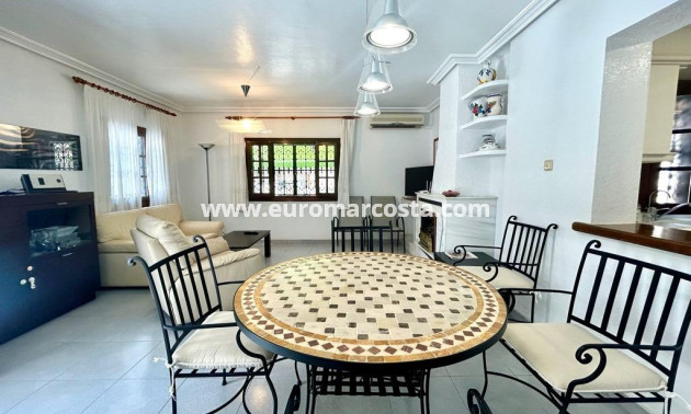 Sale - Villa - Orihuela Costa