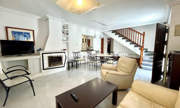 Sale - Villa - Orihuela Costa