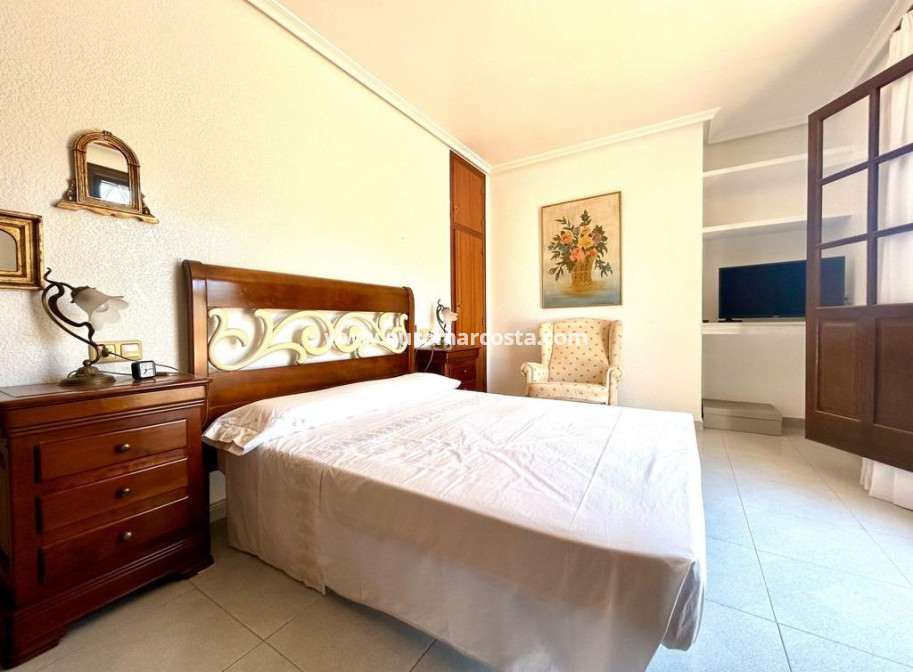 Sale - Villa - Orihuela Costa