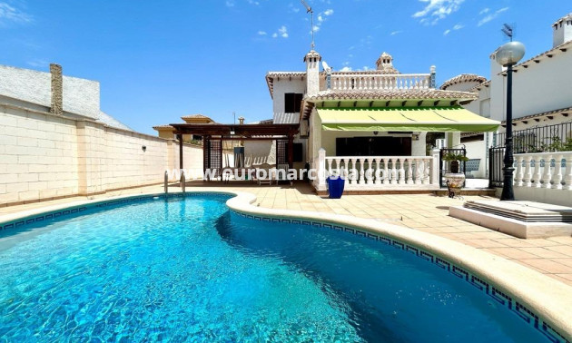 Sale - Villa - Orihuela Costa
