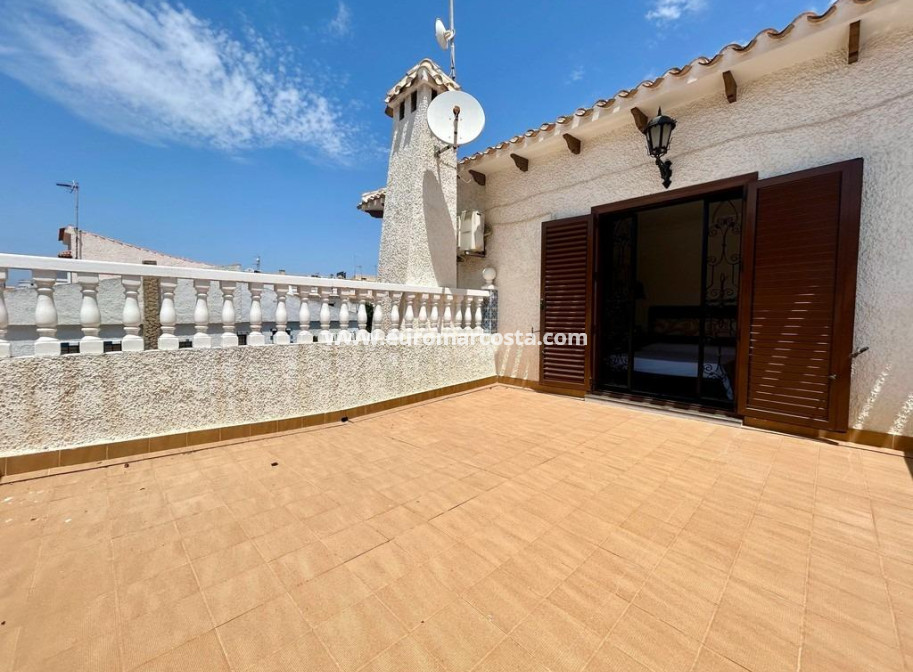 Sale - Villa - Orihuela Costa