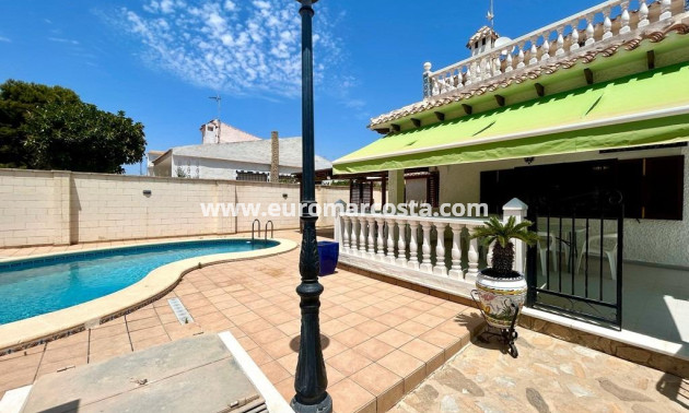 Sale - Villa - Orihuela Costa