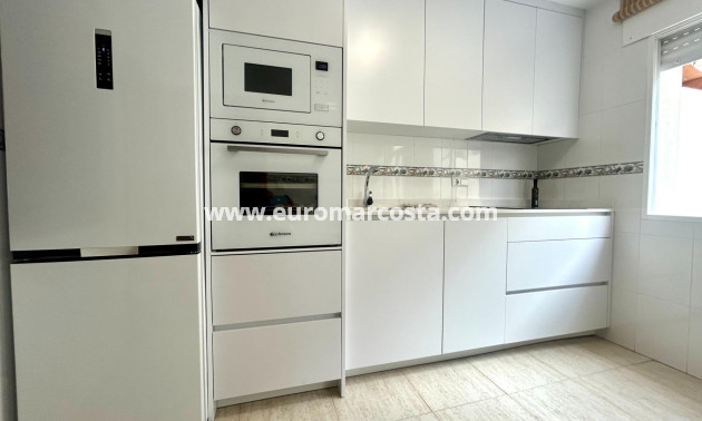 Sale - Townhouse - Orihuela Costa