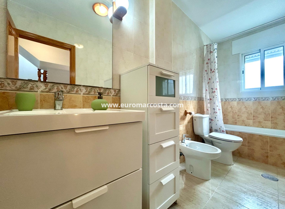 Sale - Townhouse - Orihuela Costa