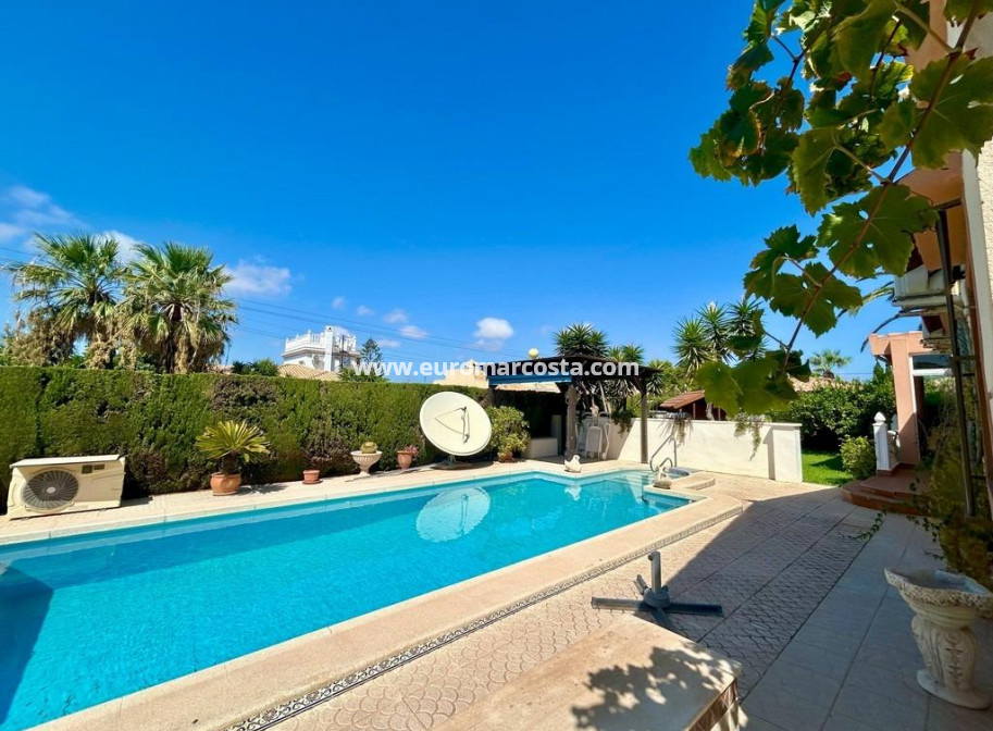 Venta - Villa - Orihuela Costa