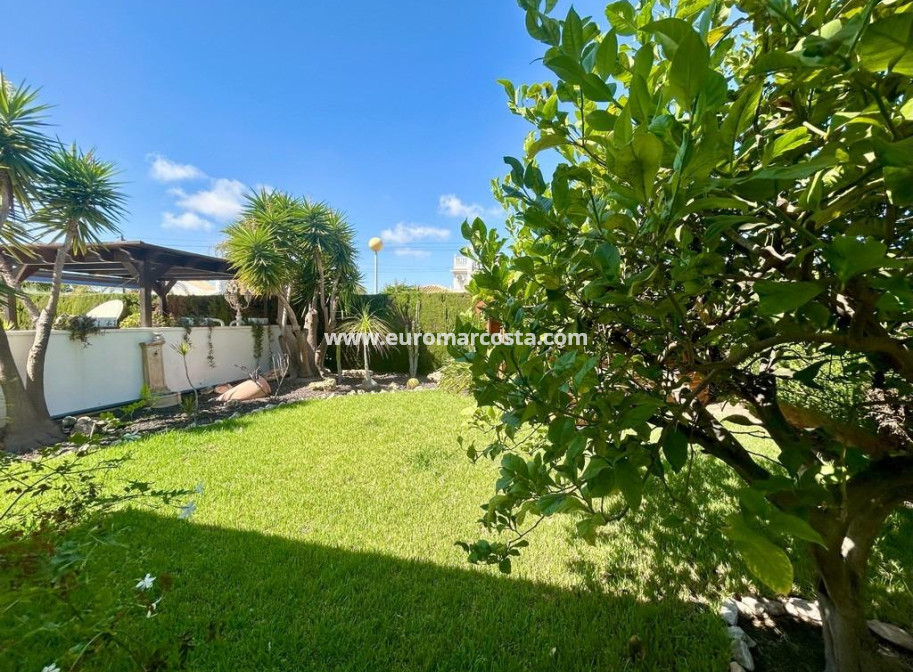 Venta - Villa - Orihuela Costa