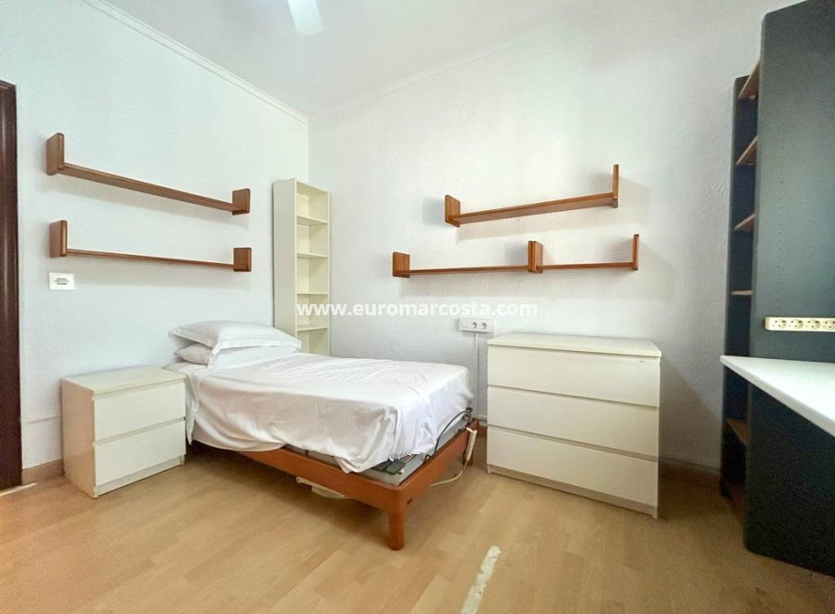 Venta - Villa - Orihuela Costa