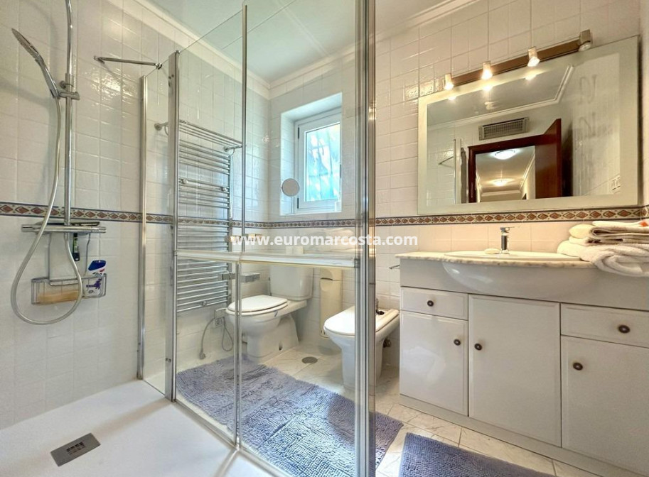 Venta - Villa - Orihuela Costa