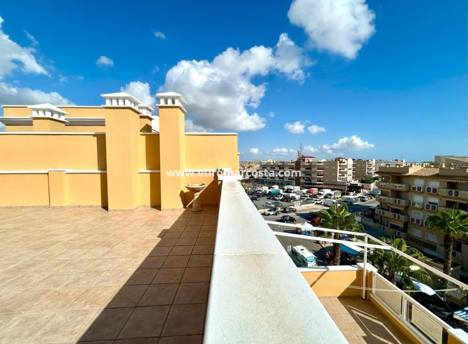 Sale - Penthouse - Orihuela Costa