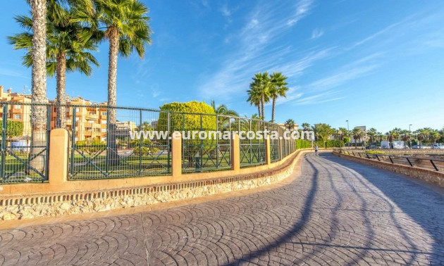 Sale - Penthouse - Orihuela Costa