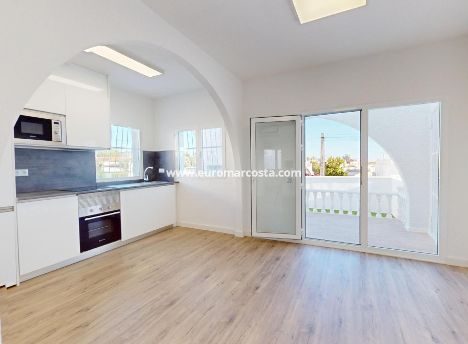 Venta - Bungalow - San Miguel de Salinas - Orihuela Costa