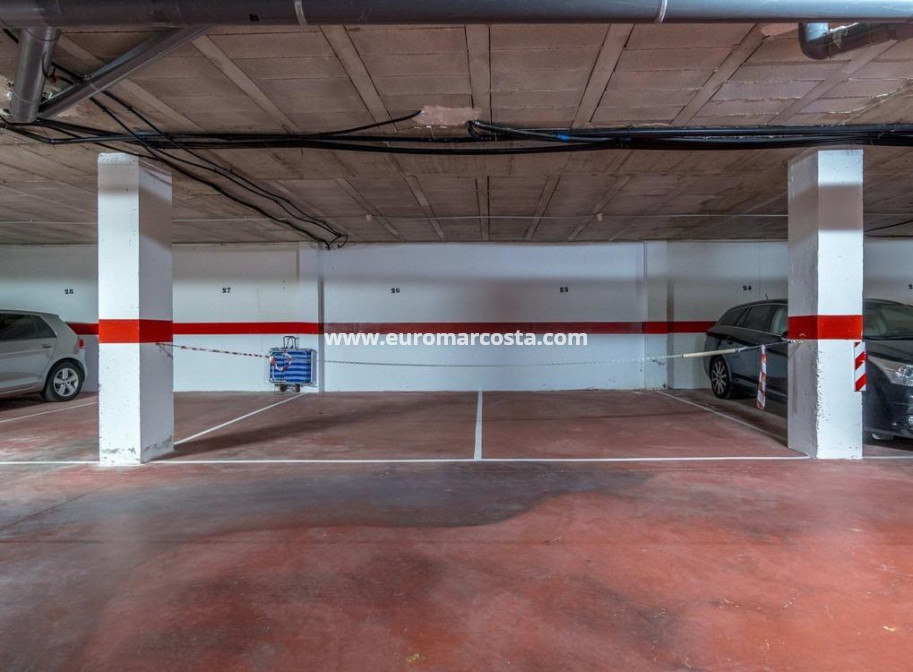 Objekte zum Wiederverkauf - Garage - Orihuela Costa