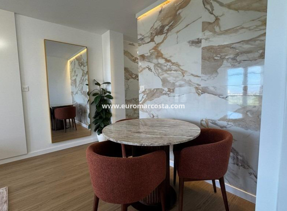 Sale - Apartment / flat - Torrevieja - TORREVIEJA